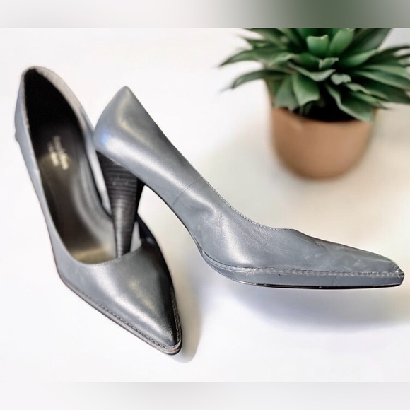Simply Vera Wang Women’s Size 8 M Gray Platform Heels Closed Toe Shoes - Picture 1 of 8